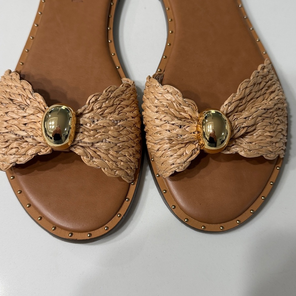 Steve Madden Dipsy Natural Raffia Beige Woven Sandals with Gold Accents | 9.5 - Picture 6 of 6